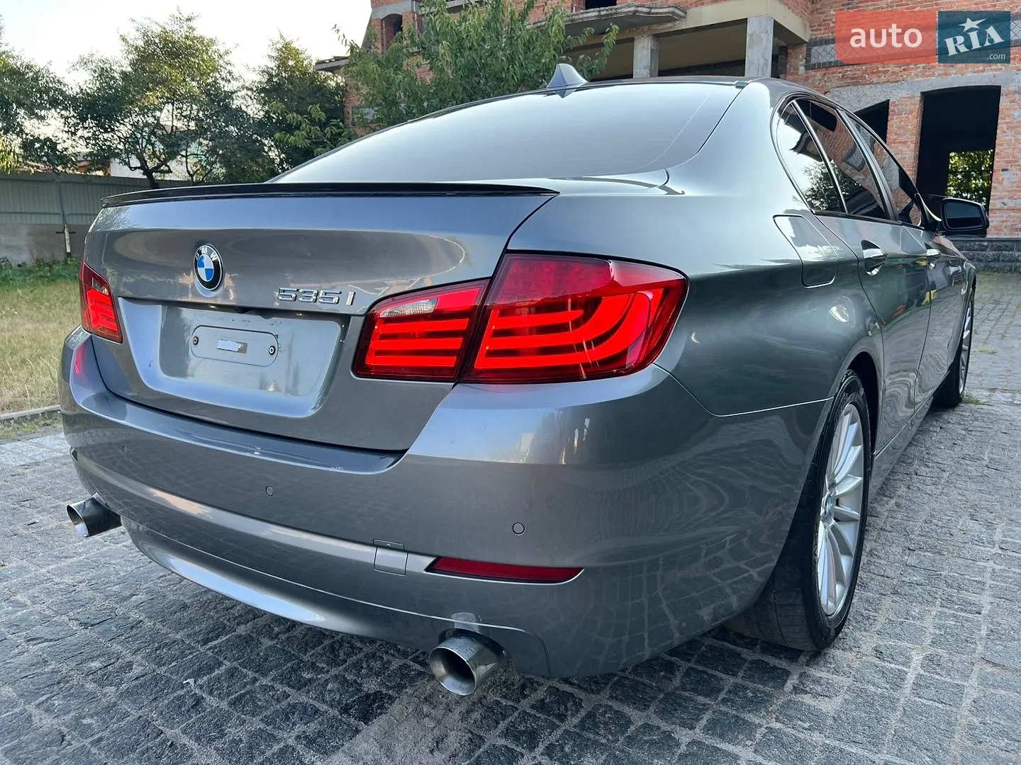 BMW 5 Series 2011 VIN WBAFU7C53CDU57880 фото оголошення 13 з 32