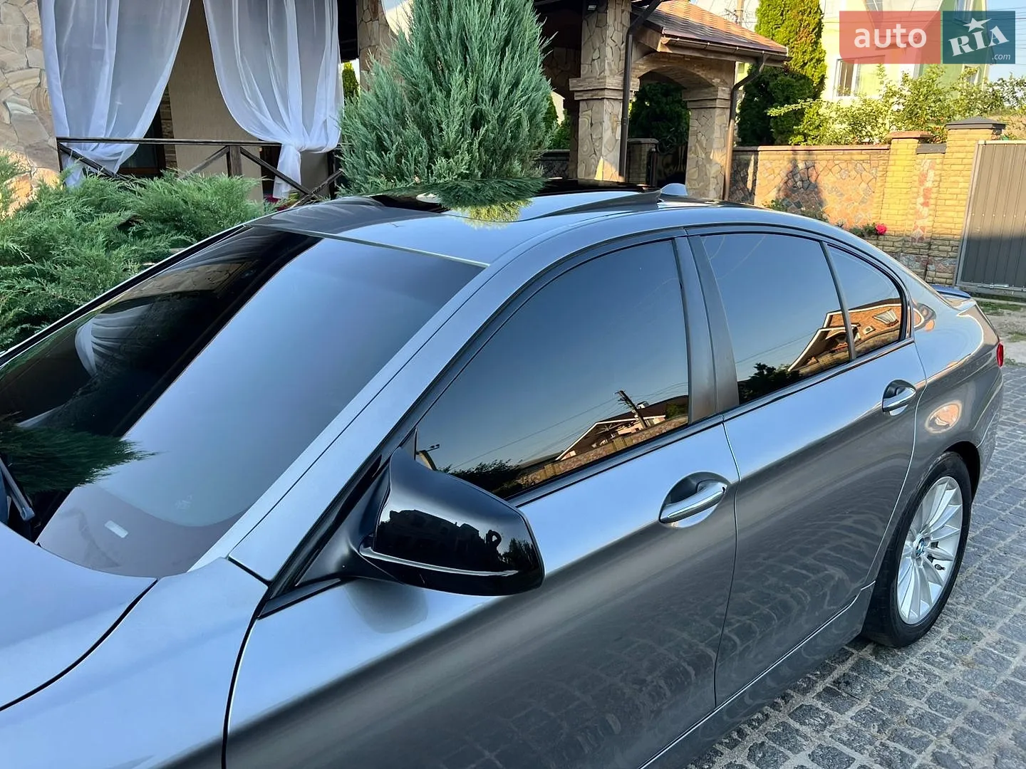 BMW 5 Series 2011 VIN WBAFU7C53CDU57880 фото оголошення 16 з 32