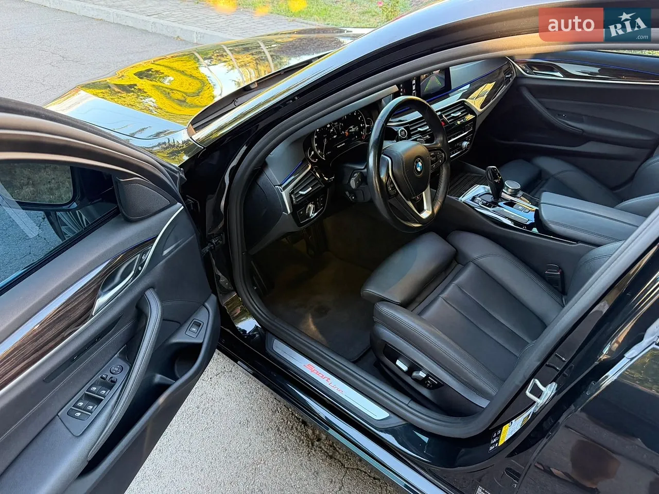 2017 BMW 5er - мініатюра 3