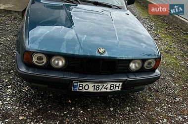 Седан BMW 5 Series 1991 в Гусятине
