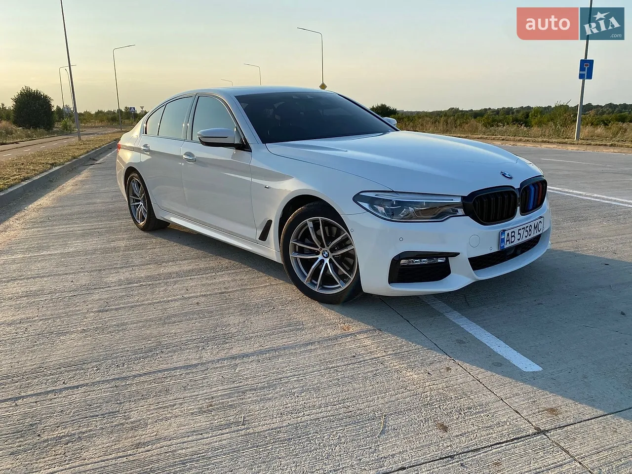 2017 BMW 5er - мініатюра 4