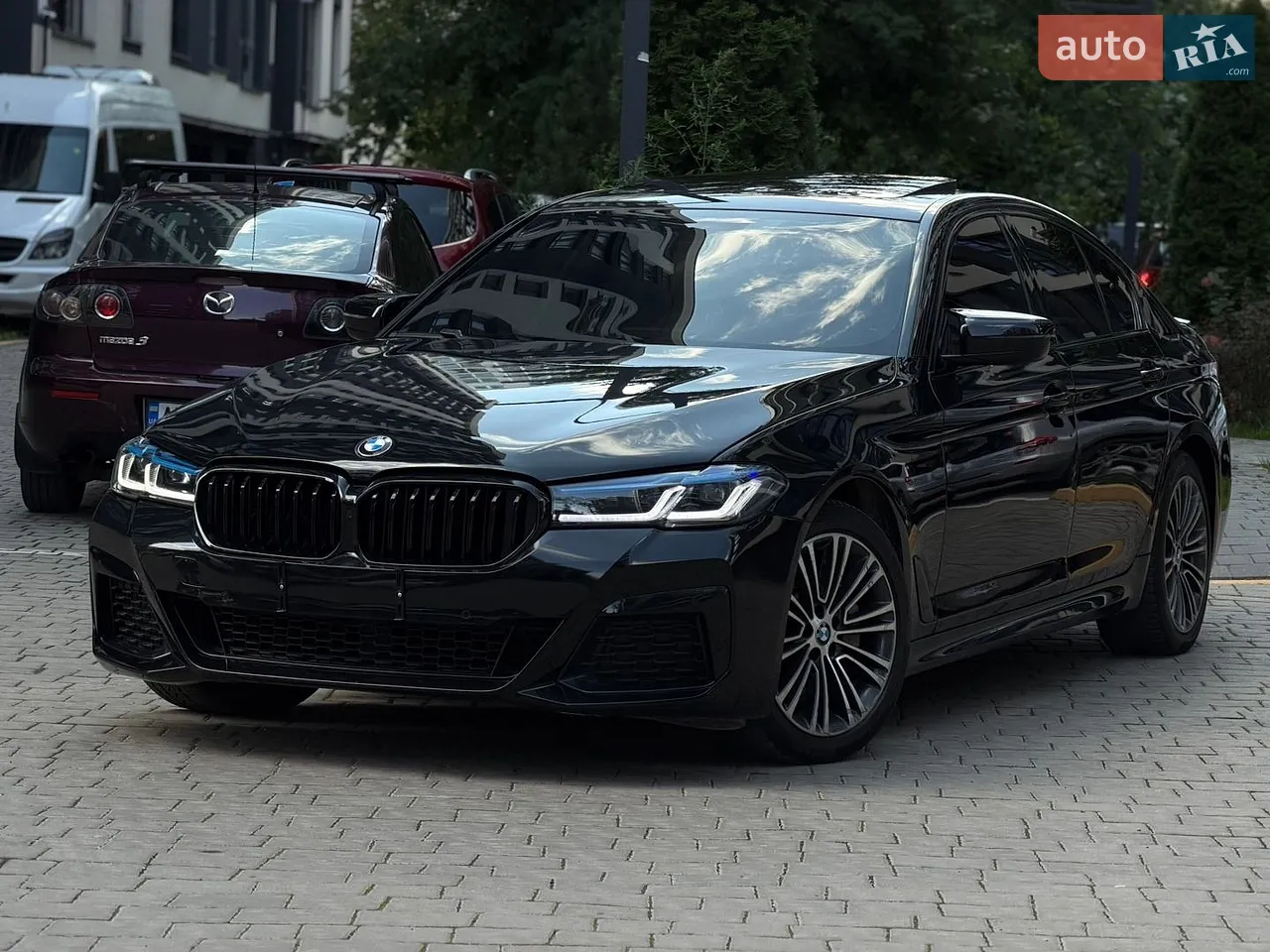 2017 BMW 5er - мініатюра 2
