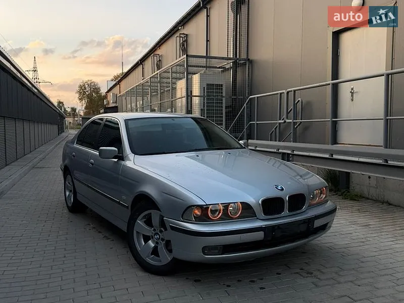BMW 5 Series 1998
