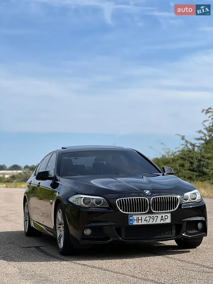 2013 BMW 5er - мініатюра 2