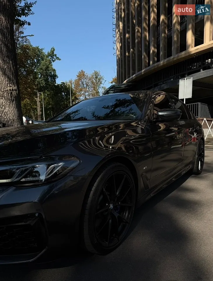2017 BMW 5er - мініатюра 3