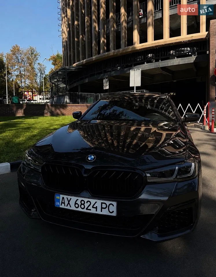 2017 BMW 5er - мініатюра 2