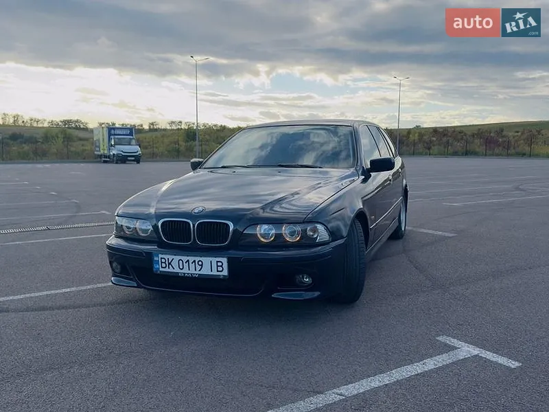 BMW 5 Series 2001