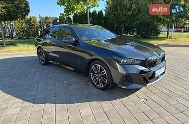 BMW 5 Series  2026