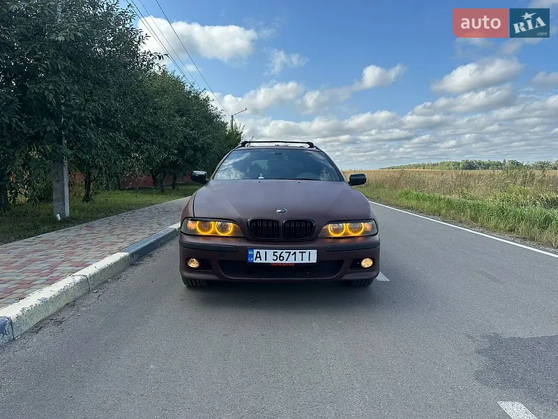 BMW 5 Series 2000