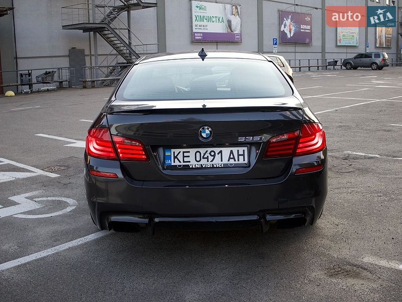 Седан BMW 5 Series 2013 в Киеве