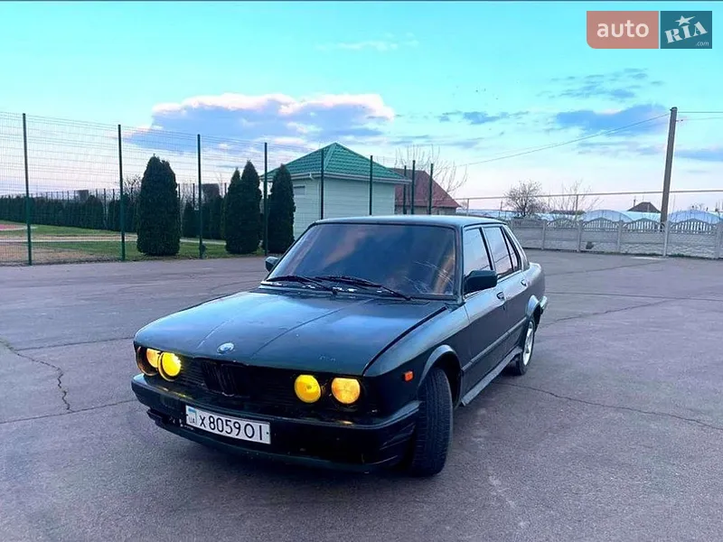 BMW 5 Series 1983