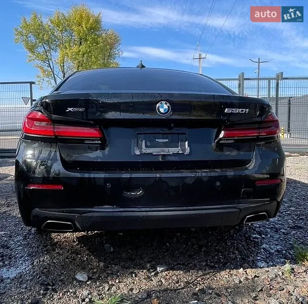 BMW 5 Series 2021