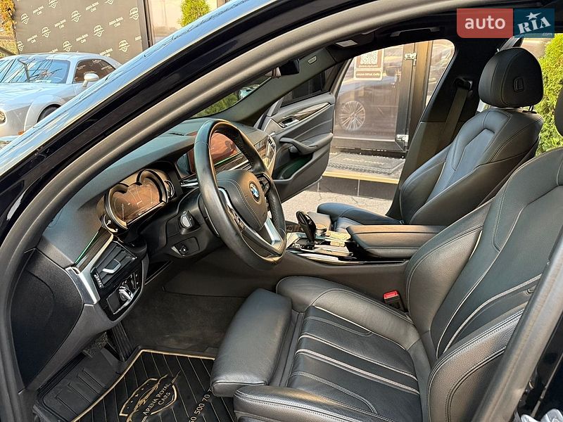Седан BMW 5 Series 2019 в Харькове