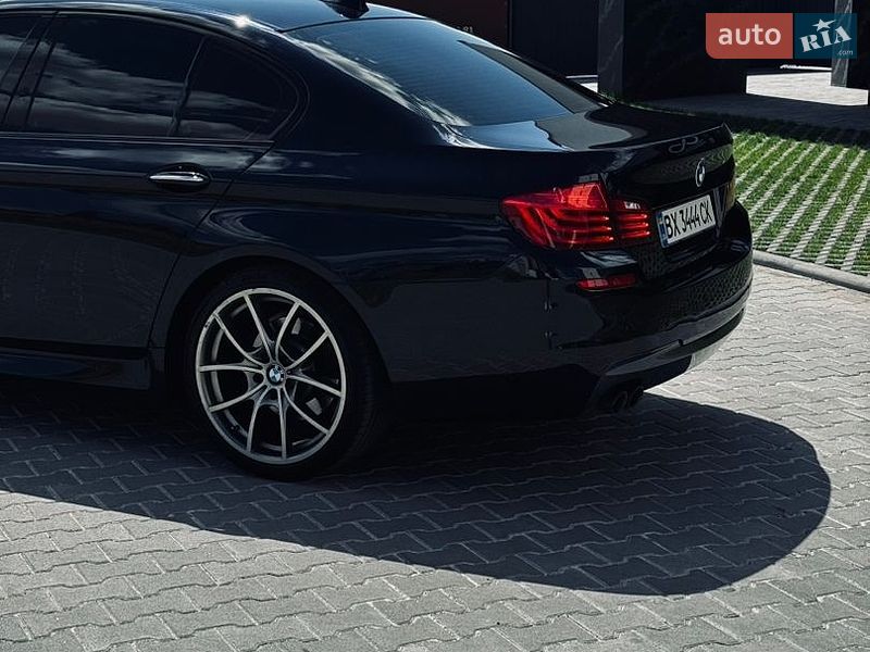 Седан BMW 5 Series 2016 в Хмельницком