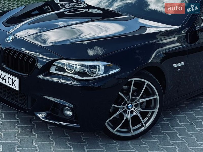 Седан BMW 5 Series 2016 в Хмельницком