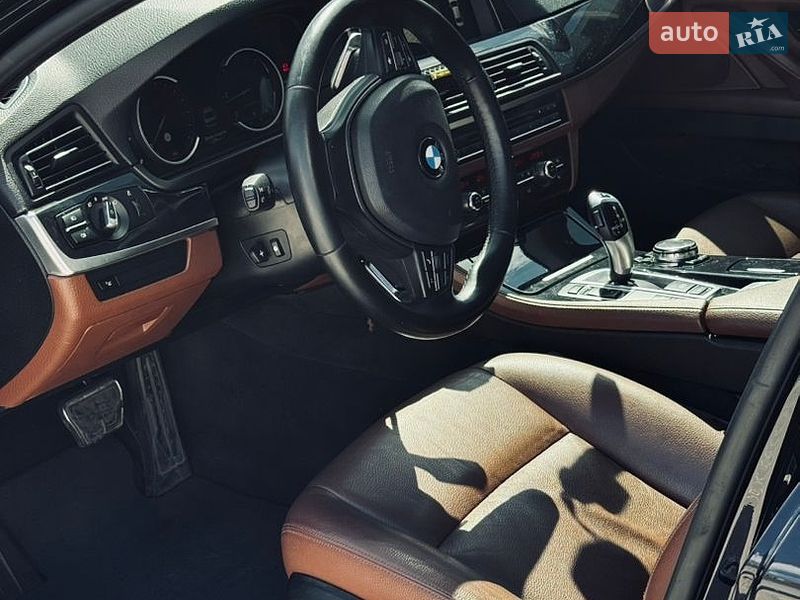 Седан BMW 5 Series 2016 в Хмельницком