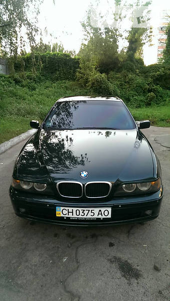 BMW 5 2001 года