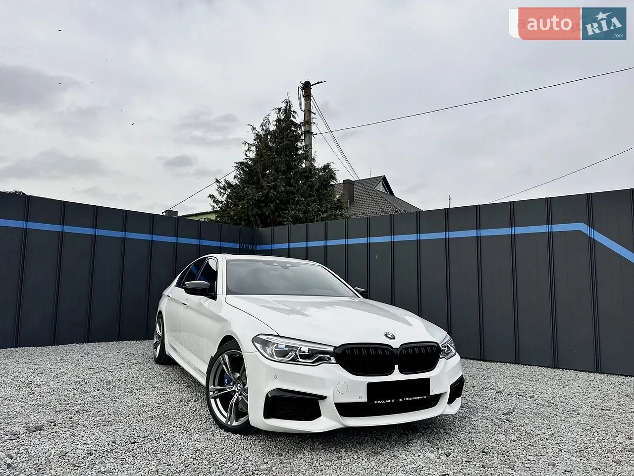 2017 BMW 5er - фото 1