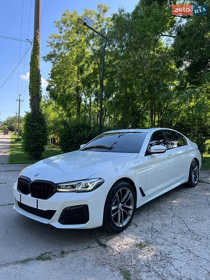 2020 BMW 5er - фото 1
