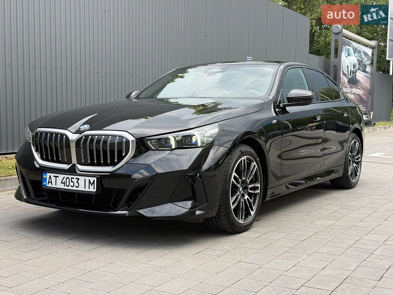 2025 BMW 5er - фото 1