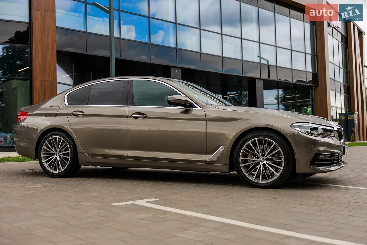 2016 BMW 5er - фото 1