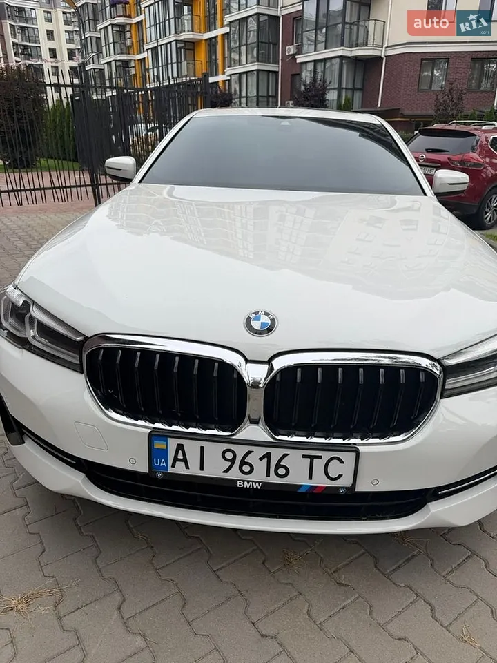 2020 BMW 5er - фото 1