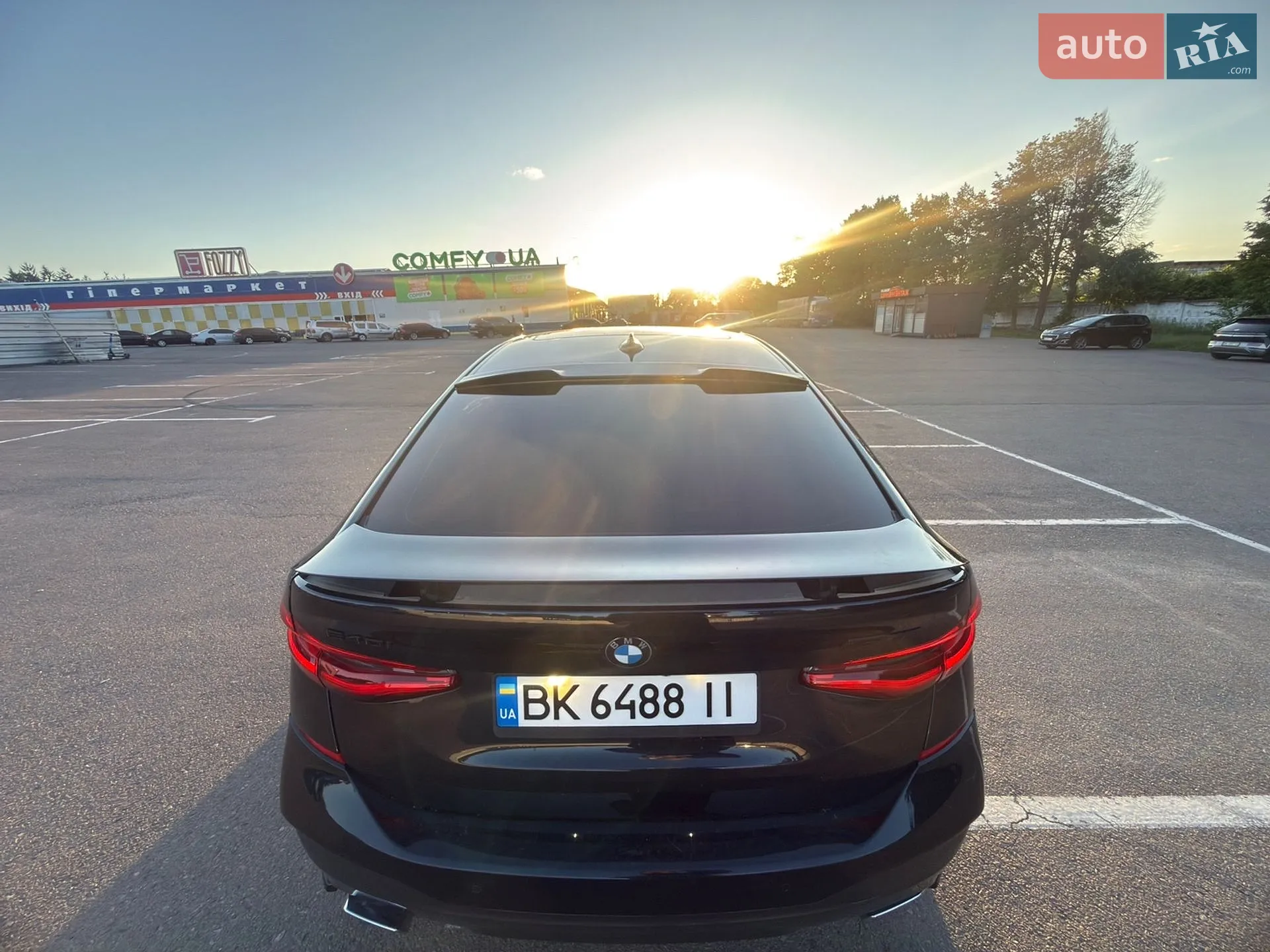 BMW 6 Series GT 2017 VIN WBAJV6C53JBJ99452 фото оголошення 2 з 36