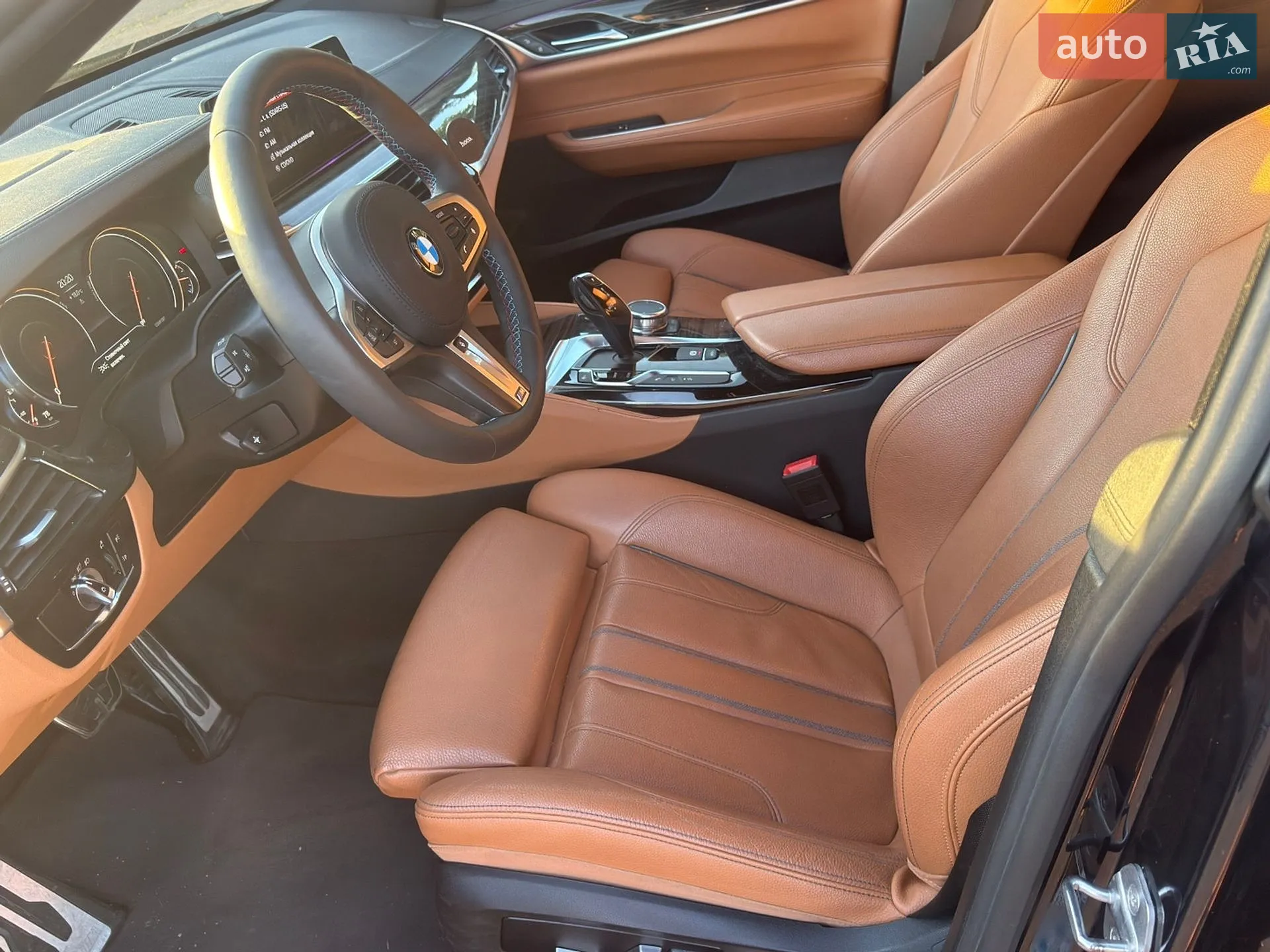 BMW 6 Series GT 2017 VIN WBAJV6C53JBJ99452 фото оголошення 25 з 36