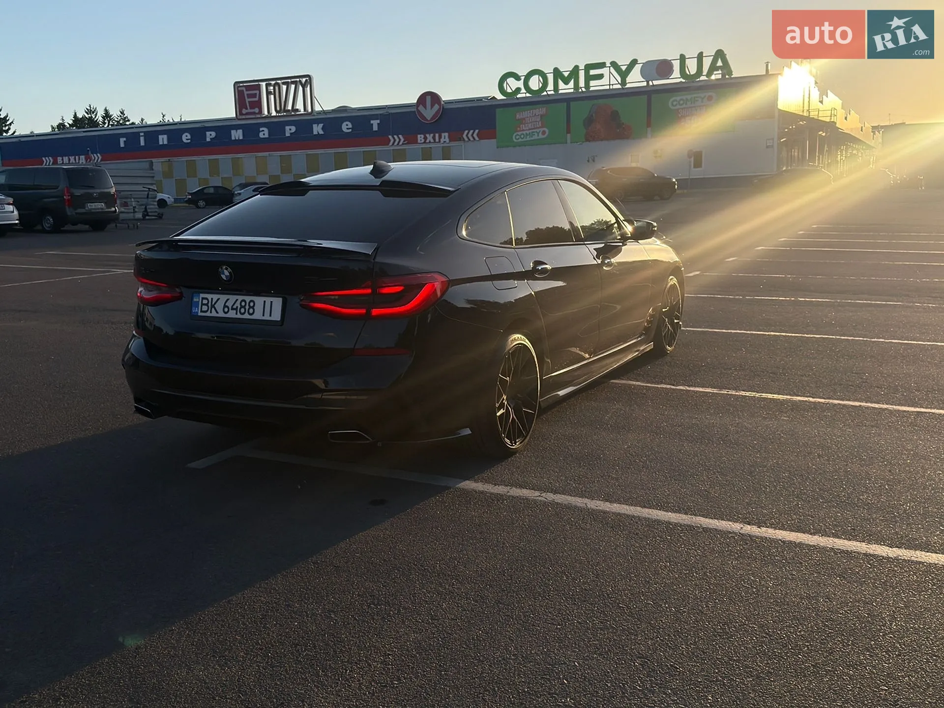 BMW 6 Series GT 2017 VIN WBAJV6C53JBJ99452 фото оголошення 31 з 36