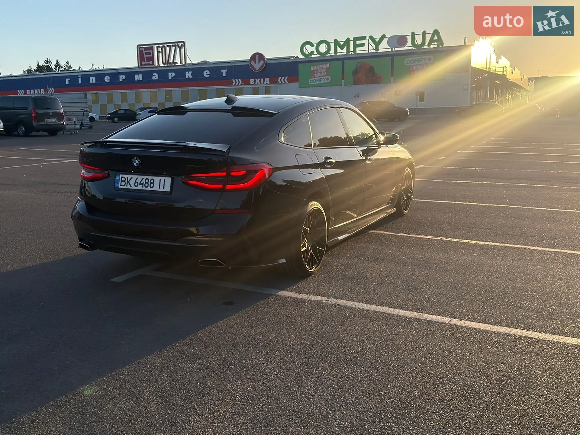 BMW 6 Series GT 2017 VIN WBAJV6C53JBJ99452 фото оголошення 32 з 36