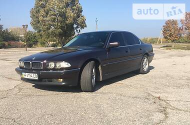 BMW 7 Series  1999