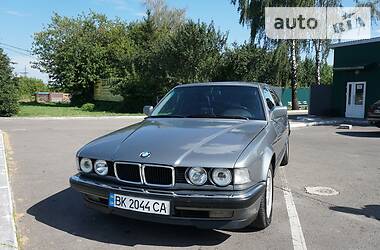 BMW 7 Series V8 M60B30 1992