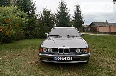 BMW 7 Series  1987