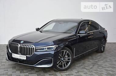 BMW 7 Series Le 2019