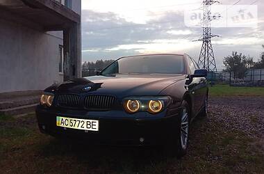 BMW 7 Series  2001