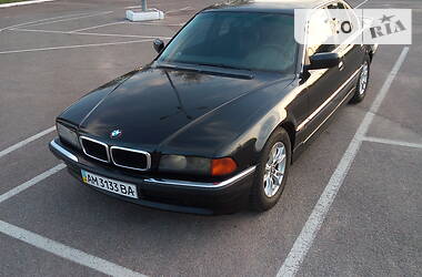 BMW 7 Series  1994