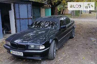 BMW 7 Series  1998