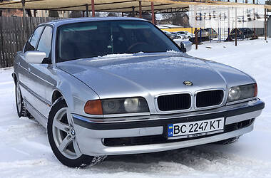 BMW 7 Series  1995