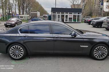 BMW 7 Series  2011