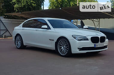 BMW 7 Series  2010