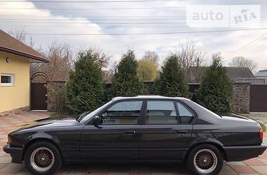 BMW 7 Series  1992