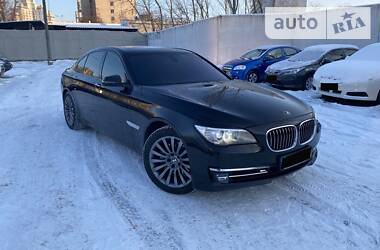 BMW 7 Series  2012