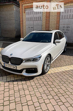 BMW 7 Series 750i 2017