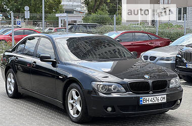 BMW 7 Series  2005