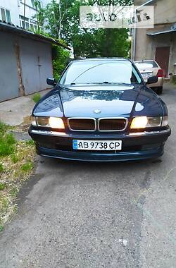 BMW 7 Series  1995