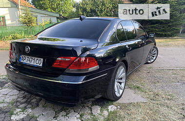 BMW 7 Series  2005