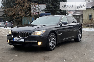 BMW 7 Series  2011