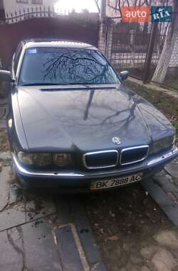 BMW 7 Series  2000
