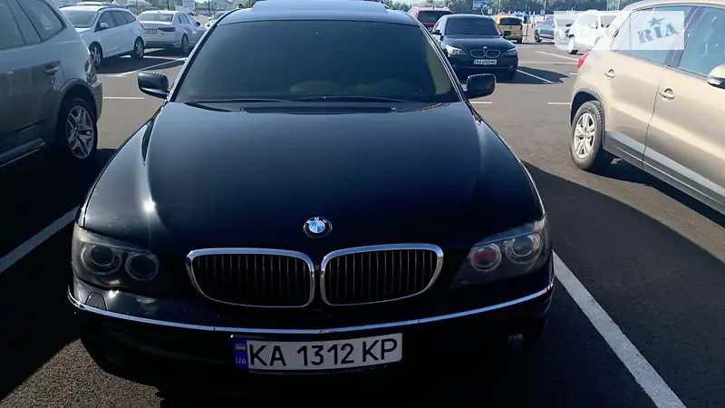 BMW 7 Series 2005