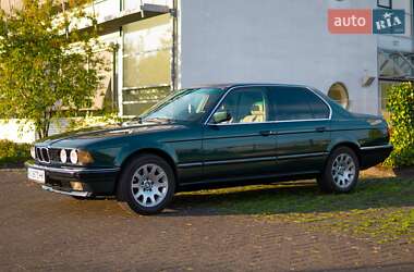 BMW 7 Series  1990